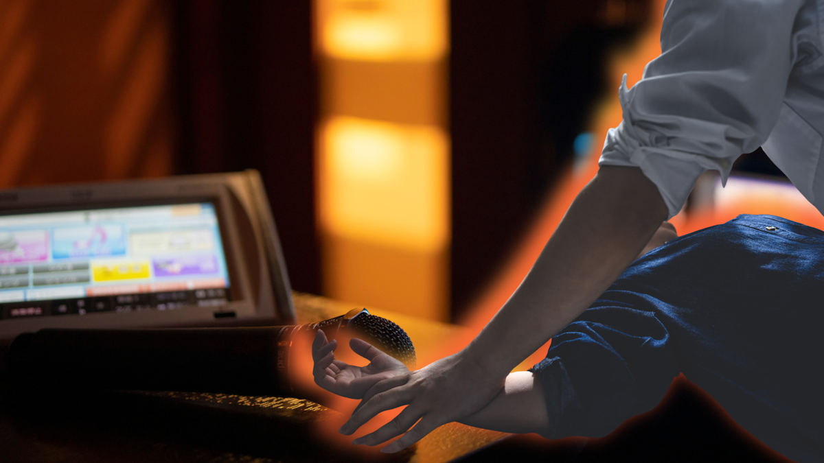 Sex in a karaoke room