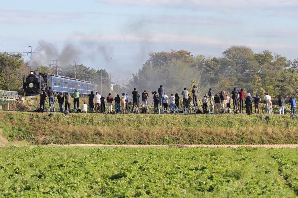 Rail enthusiasts taking pics of the Ryomo Line in Tochigi Prefecture
